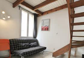 Apartament de închiriat pentru 650 EUR pe lună în Marseille, Rue de Lodi