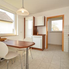 Wohnung for rent for 2.520 € per month in Leinfelden-Echterdingen, Enzianstraße