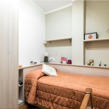 WG-Zimmer for rent for 470 € per month in Barcelona, Carrer del Pintor Pahissa