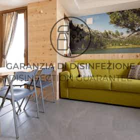 公寓 正在以 €1,188 的月租出租，其位于 Valdisotto, Via San Pietro