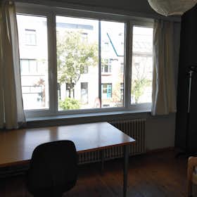 WG-Zimmer for rent for 440 € per month in Antwerpen, Lodewijk van Berckenlaan
