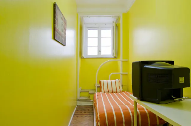Private room in Rua Damasceno Monteiro, Lisbon (1014260) room image 1
