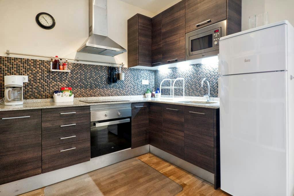 1-Bedroom Apartment in Carrer de Ramon Turró, Barcelona (1014607) ROOM 3