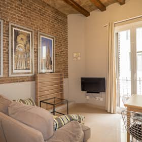 Apartment for rent for €2,500 per month in Barcelona, Carrer de Sant Pere Màrtir