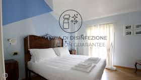 Lägenhet att hyra för 1 395 € i månaden i San Remo, Via Luigi Nuvoloni