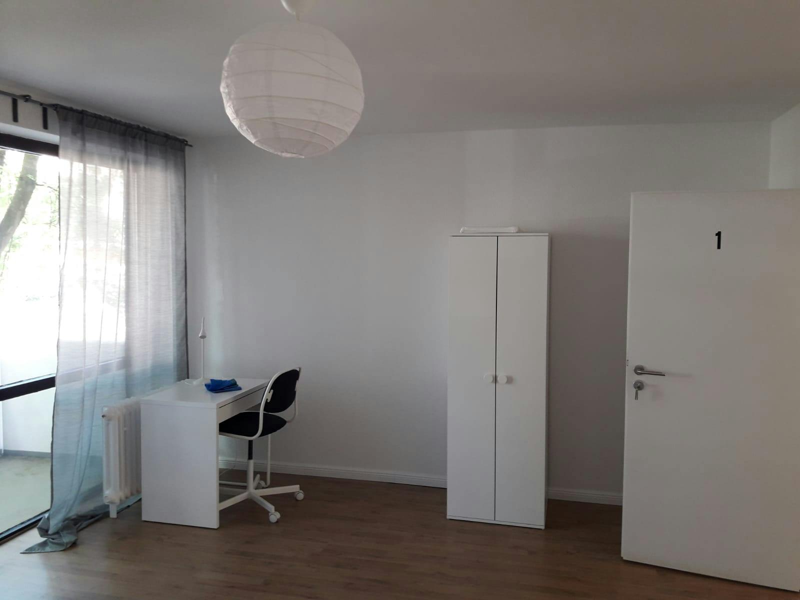 Apartment Düsseldorf, 90m² — photo 1