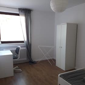 WG-Zimmer for rent for 599 € per month in Düsseldorf, Kölner Landstraße