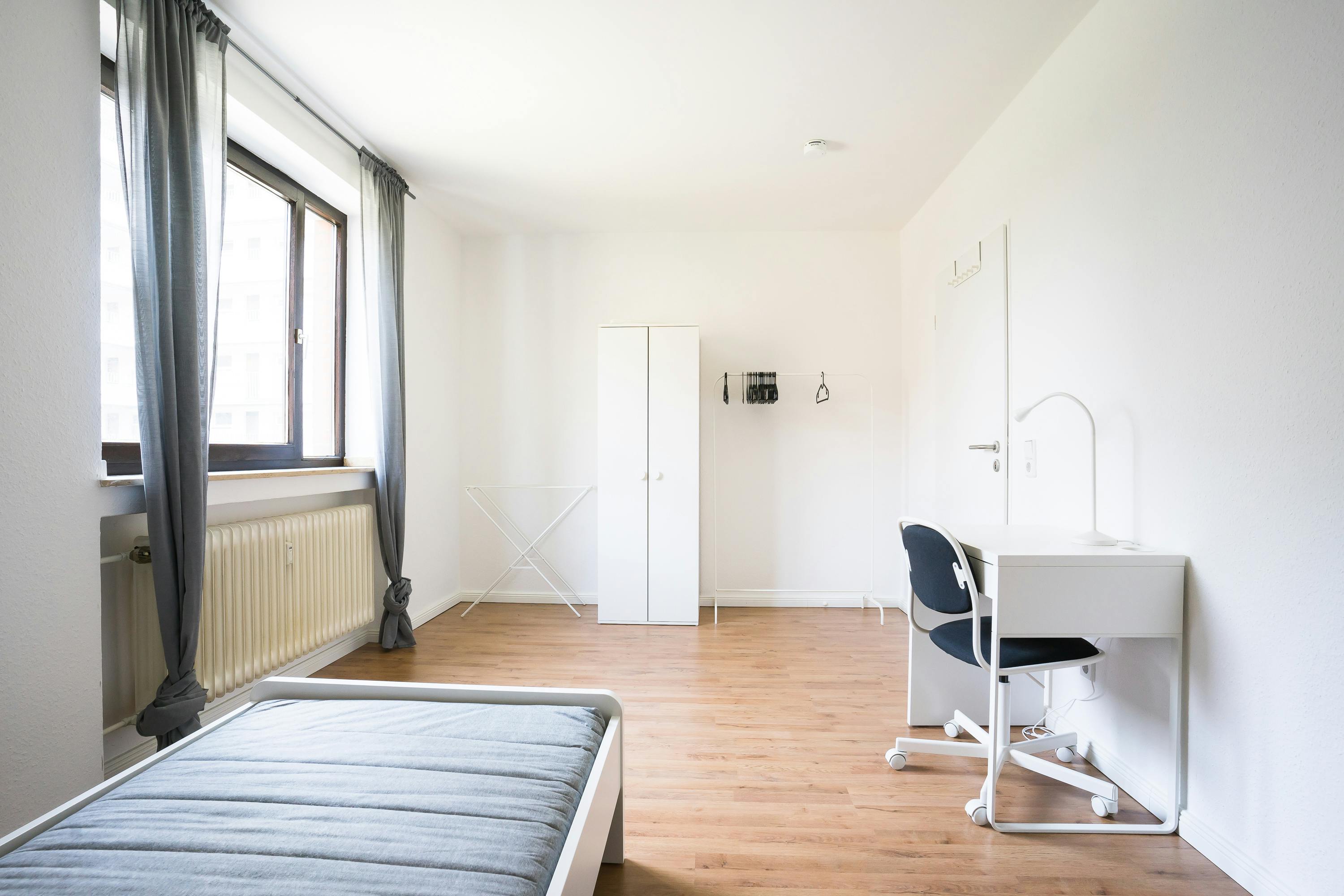 Apartment Düsseldorf, 90m² — photo 2