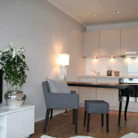 单间公寓 正在以 €1,350 的月租出租，其位于 Hamburg, Julius-Brecht-Straße