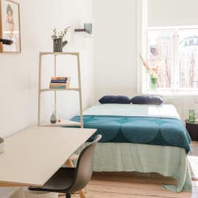 Private room for rent for €1,398 per month in Copenhagen, Købmagergade