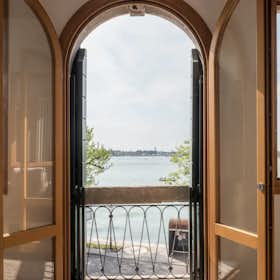 Appartement te huur voor € 1.400 per maand in Venice, Riviera San Nicolò