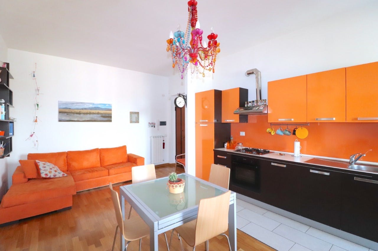 Appartamento in affitto a 850 € al mese a Siena, Via Nino Bixio