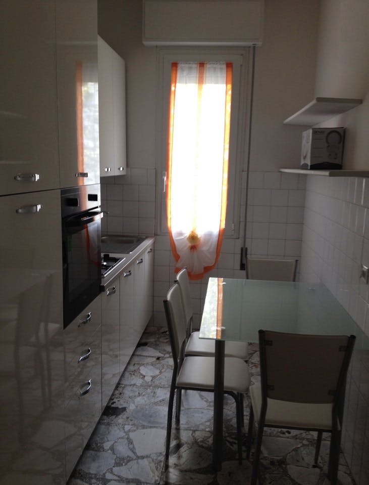 Chambre simple Bologne, 1 chambre, 9m² — photo 9