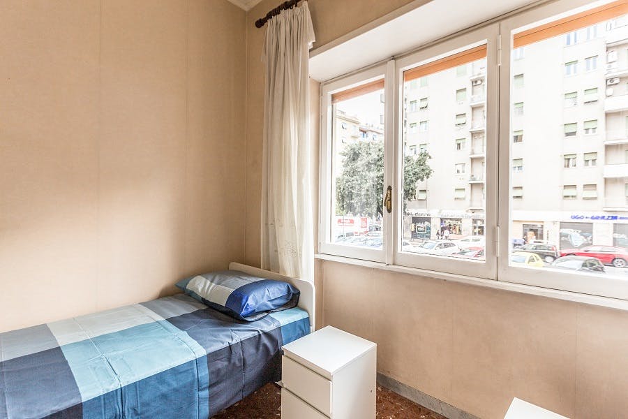Shared room in Via Statilio Ottato, Rome (1019799) room image 50