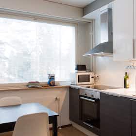 Private room for rent for €530 per month in Helsinki, Neulapadontie