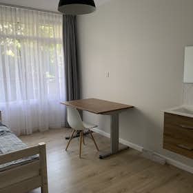 Private room for rent for €850 per month in Capelle aan den IJssel, Akkerwinde