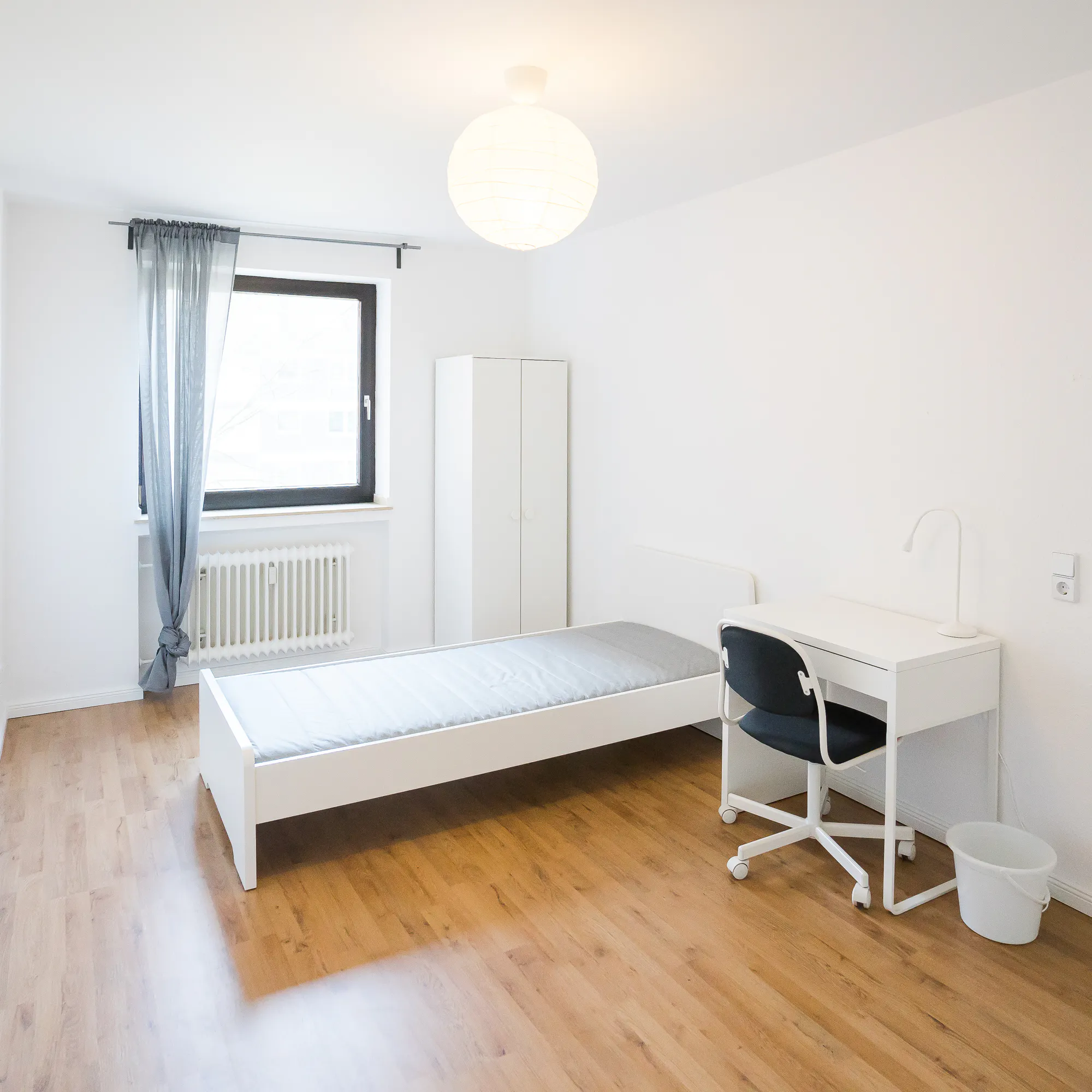WG-Zimmer zu mieten für 619 € pro Monat in Düsseldorf, Kölner Landstraße WG-Zimmer zu mieten für 619 € pro Monat in Düsseldorf, Kölner Landstraße