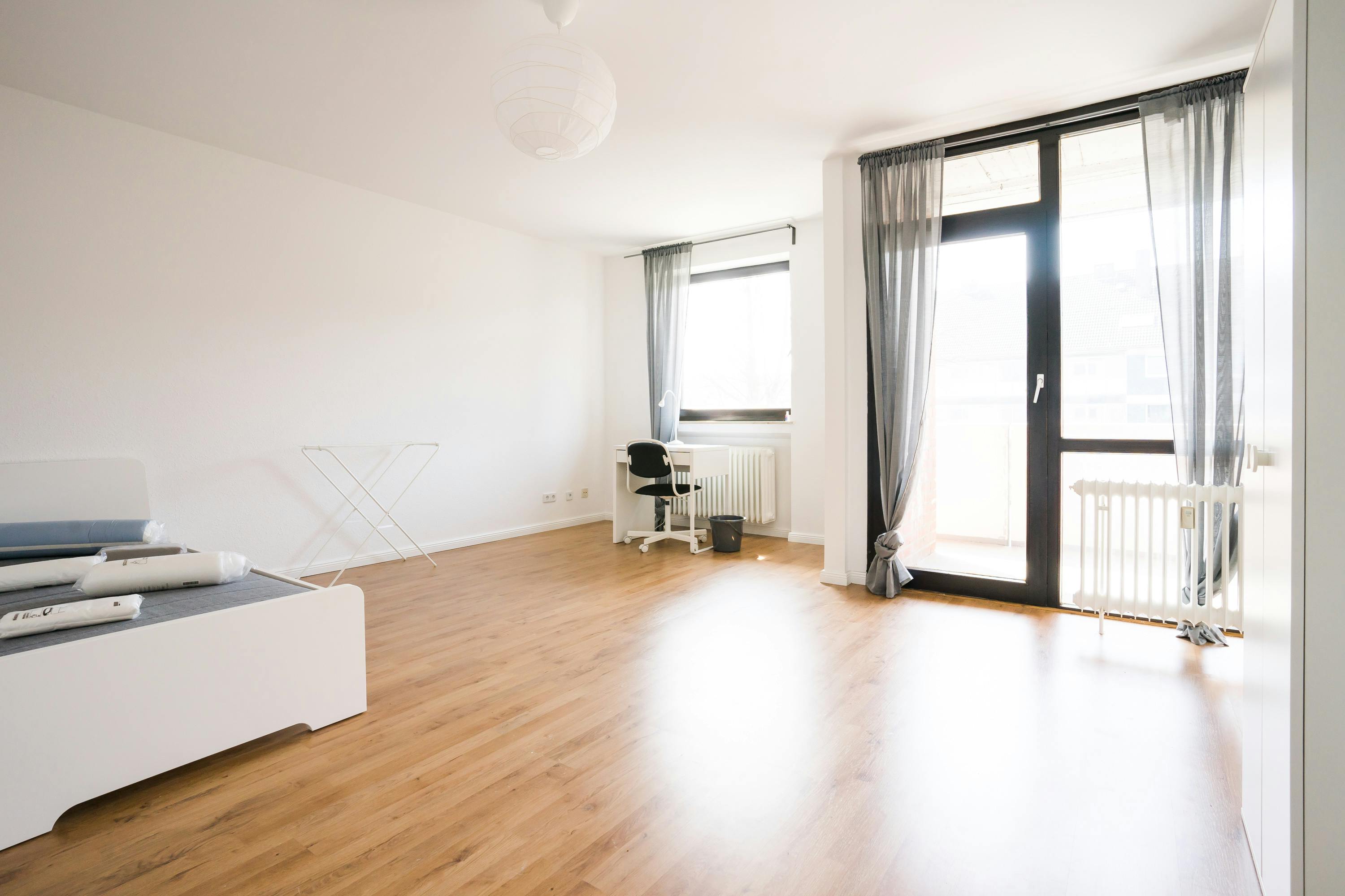 Apartment Düsseldorf, 98m² — photo 1