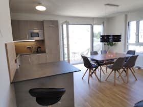 Lägenhet att hyra för 1 990 € i månaden i Schwechat, Malzstraße