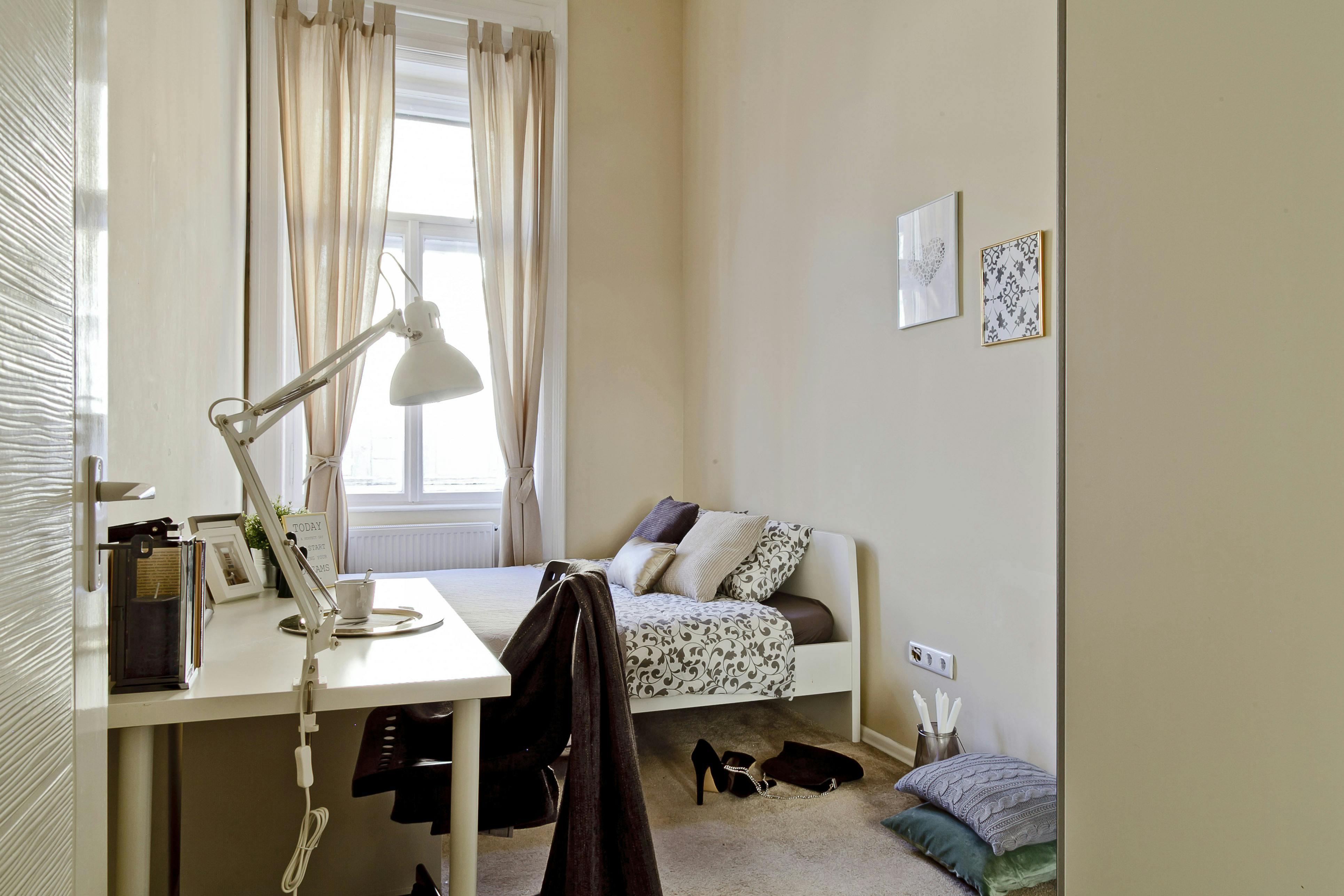 Aradi utca, Budapest preview