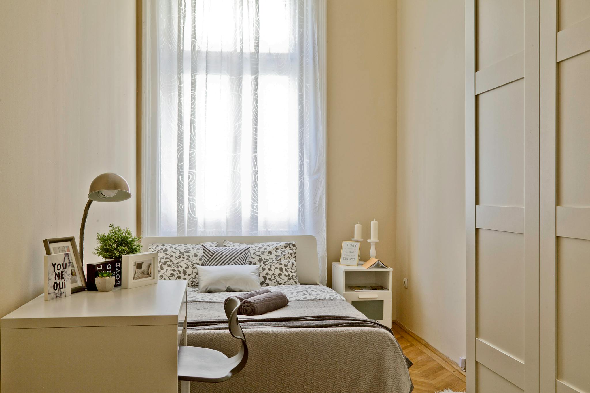 Aradi utca, Budapest preview