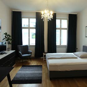 Apartment for rent for €1,590 per month in Vienna, Streffleurgasse