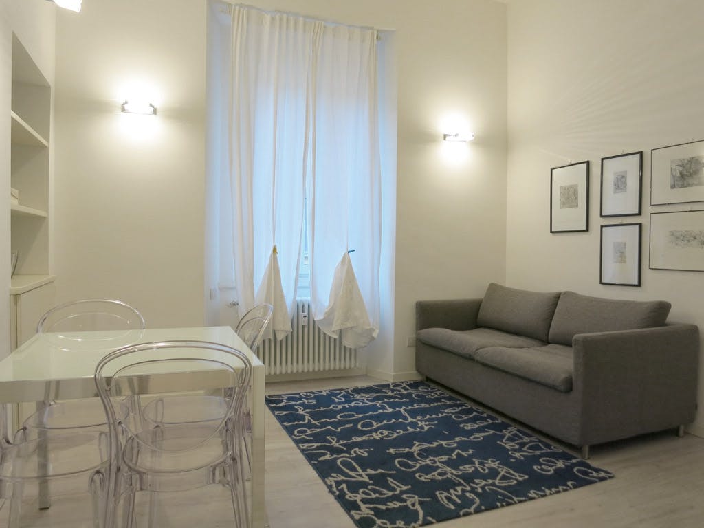 Via Pontaccio, Milan preview