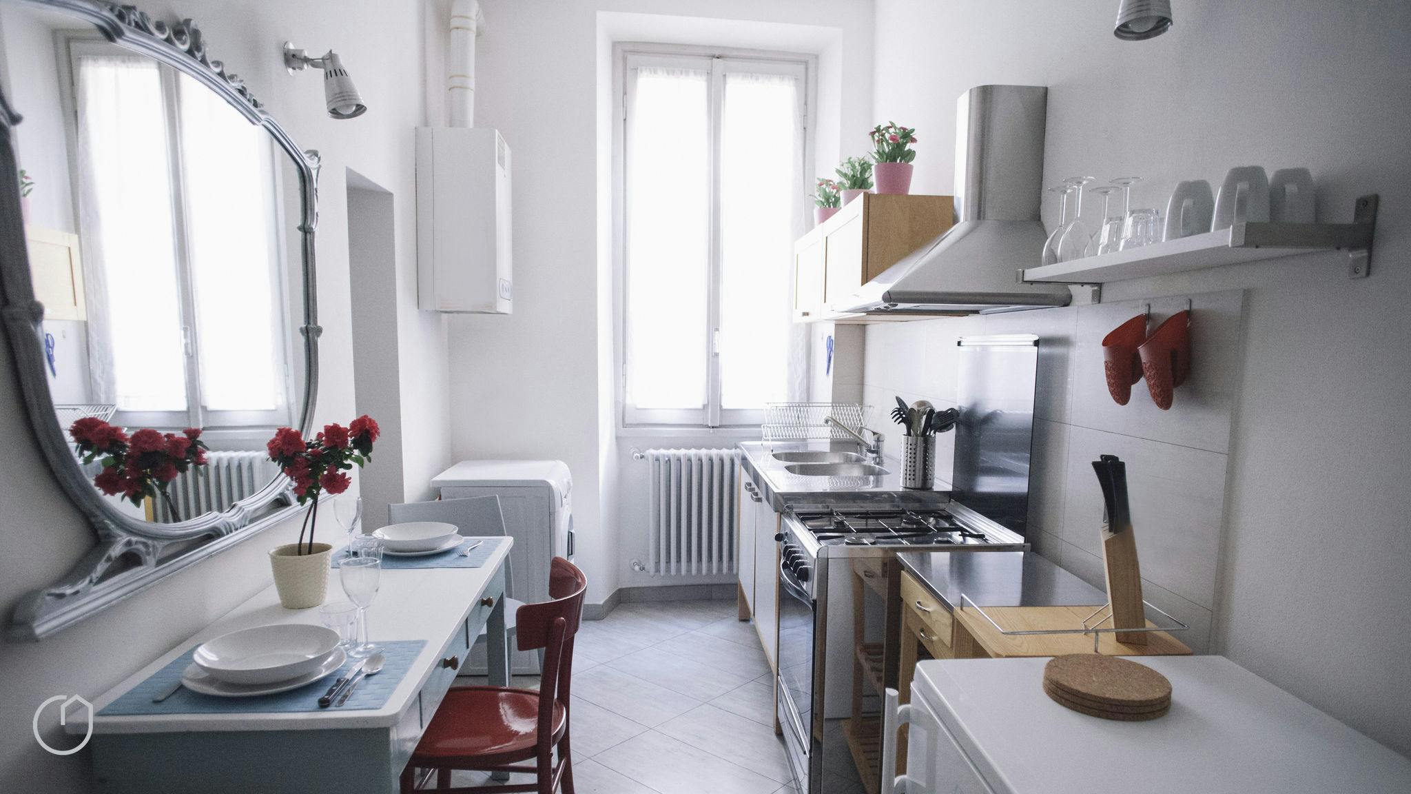 Apartment for rent for €1 per month in Milan, Corso Sempione