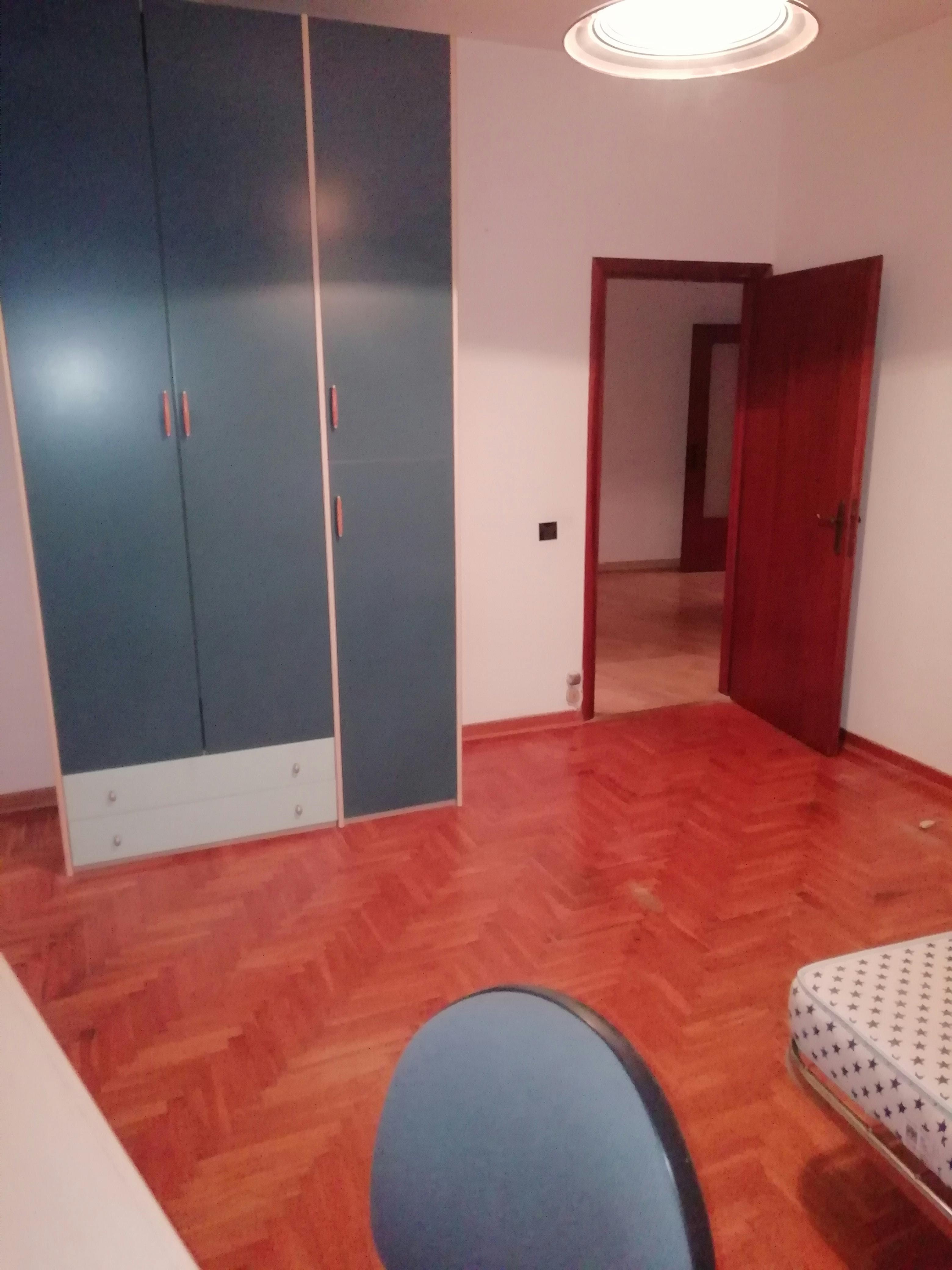 Single room Padova, 1 bed, 14m² — photo 1