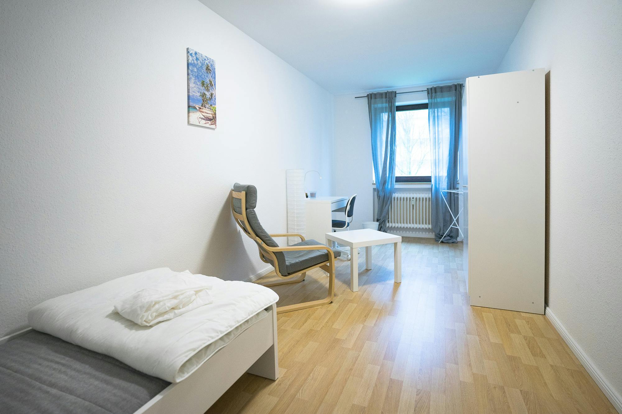 Cameră privată de închiriat pentru 619 EUR pe lună în Düsseldorf, Kölner Landstraße