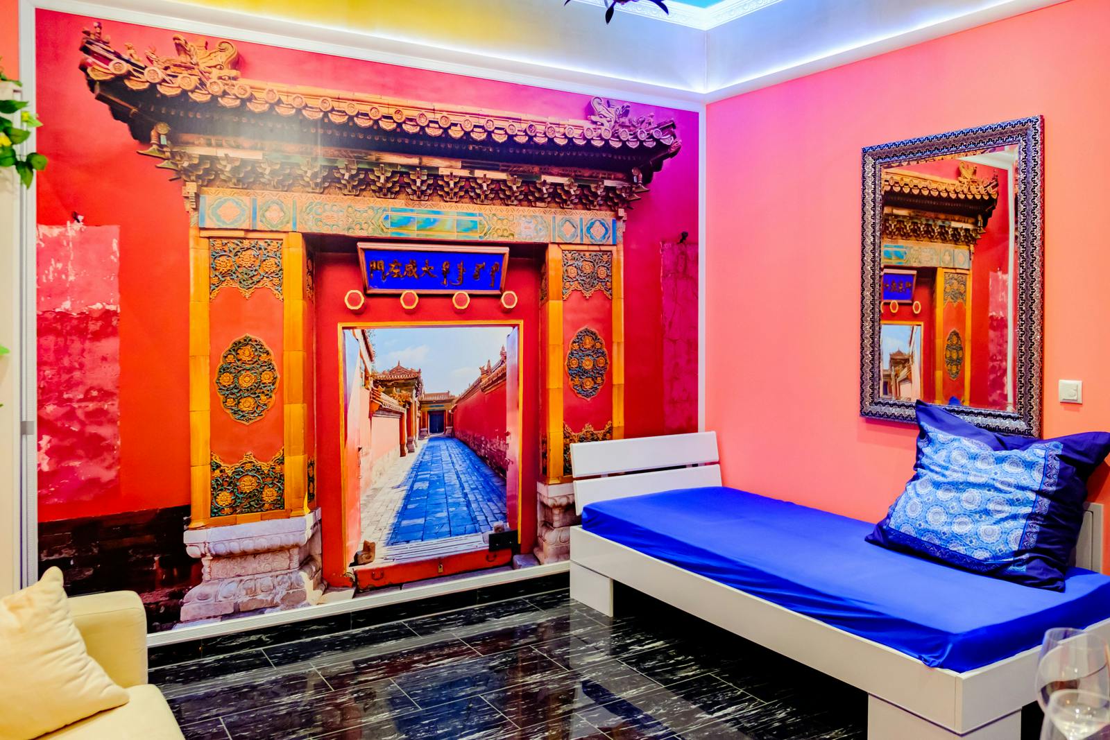 preview gallery tile