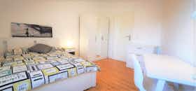 Private room for rent for €810 per month in Bonn, Lessingstraße