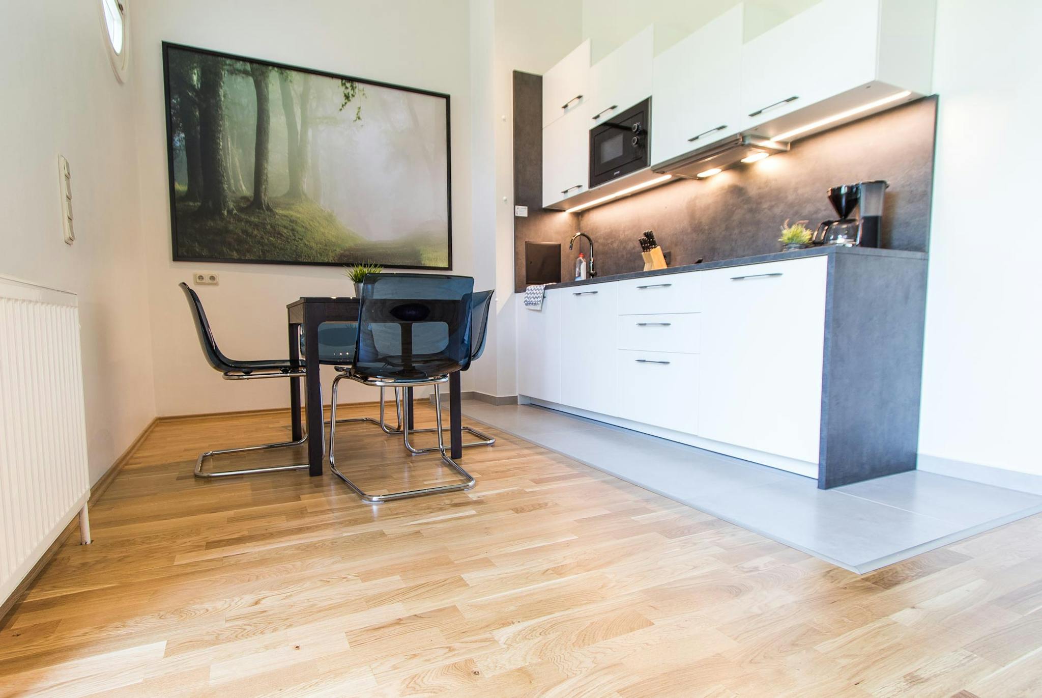 Hofwiesengasse, Vienna preview