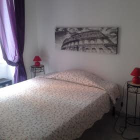 Private room for rent for €750 per month in Rome, Via Matteo Maria Boiardo