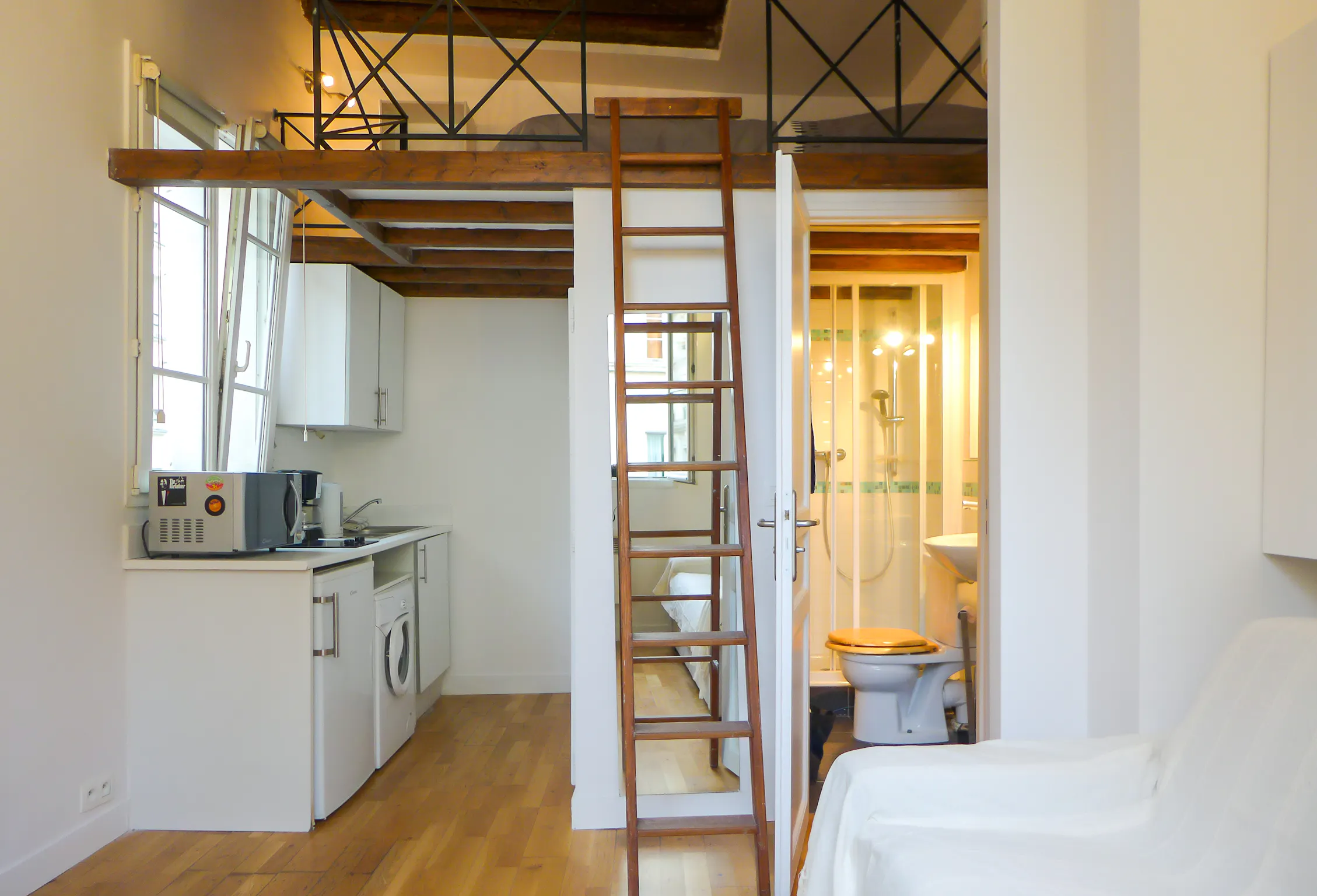 Apartment in Rue Saint-Denis, Paris (1028930) ROOM 3