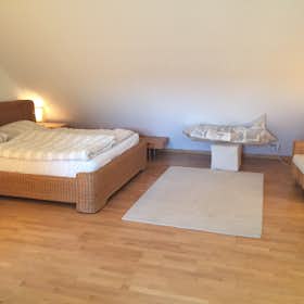Private room for rent for €800 per month in Köln, Hans-Berge-Straße