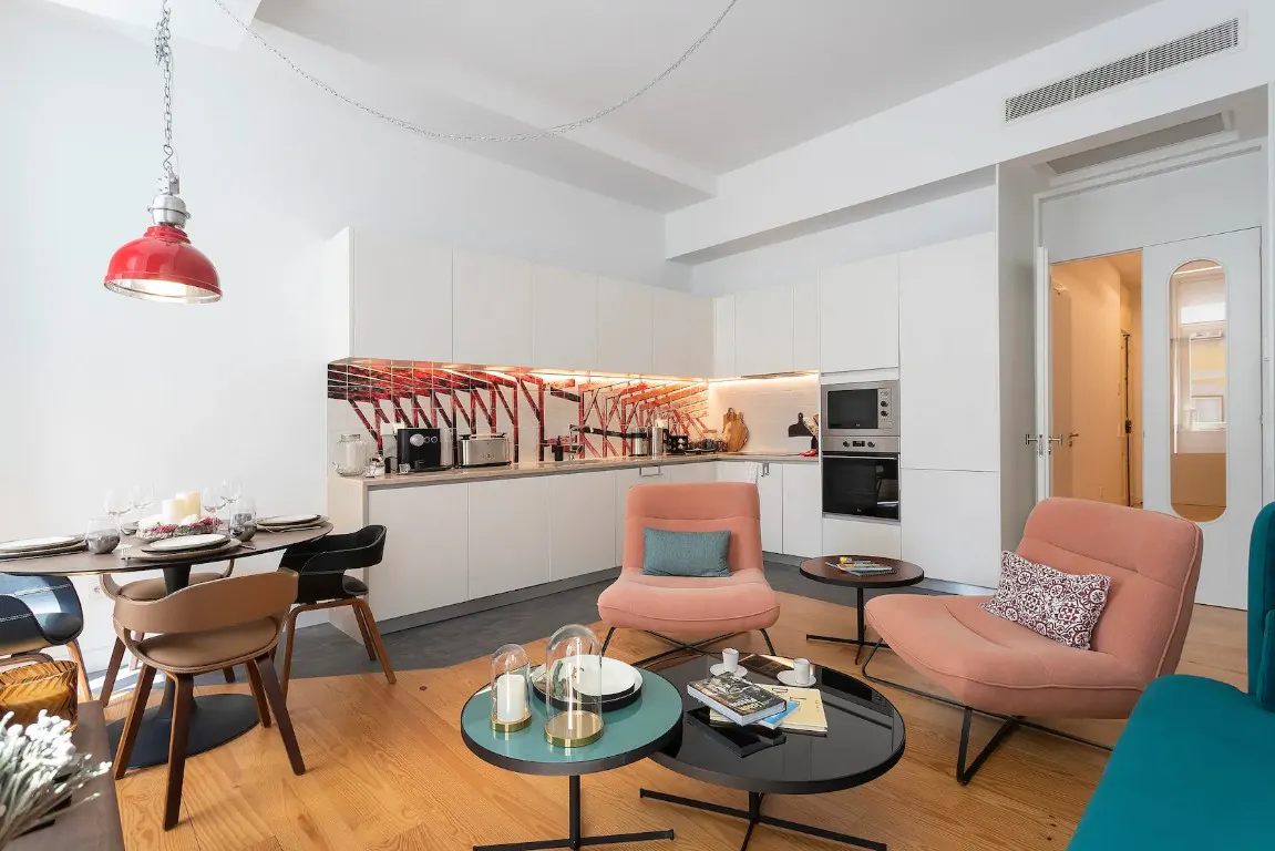 2-Bedroom Apartment in Travessa da Ribeira Nova, Lisbon (1029098) ROOM 2