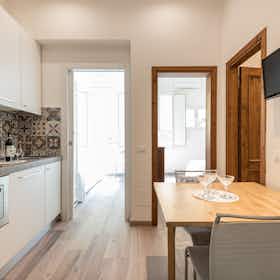 Appartement te huur voor € 1.650 per maand in Florence, Via Panicale