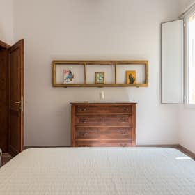 Appartement te huur voor € 1.650 per maand in Florence, Via Panicale