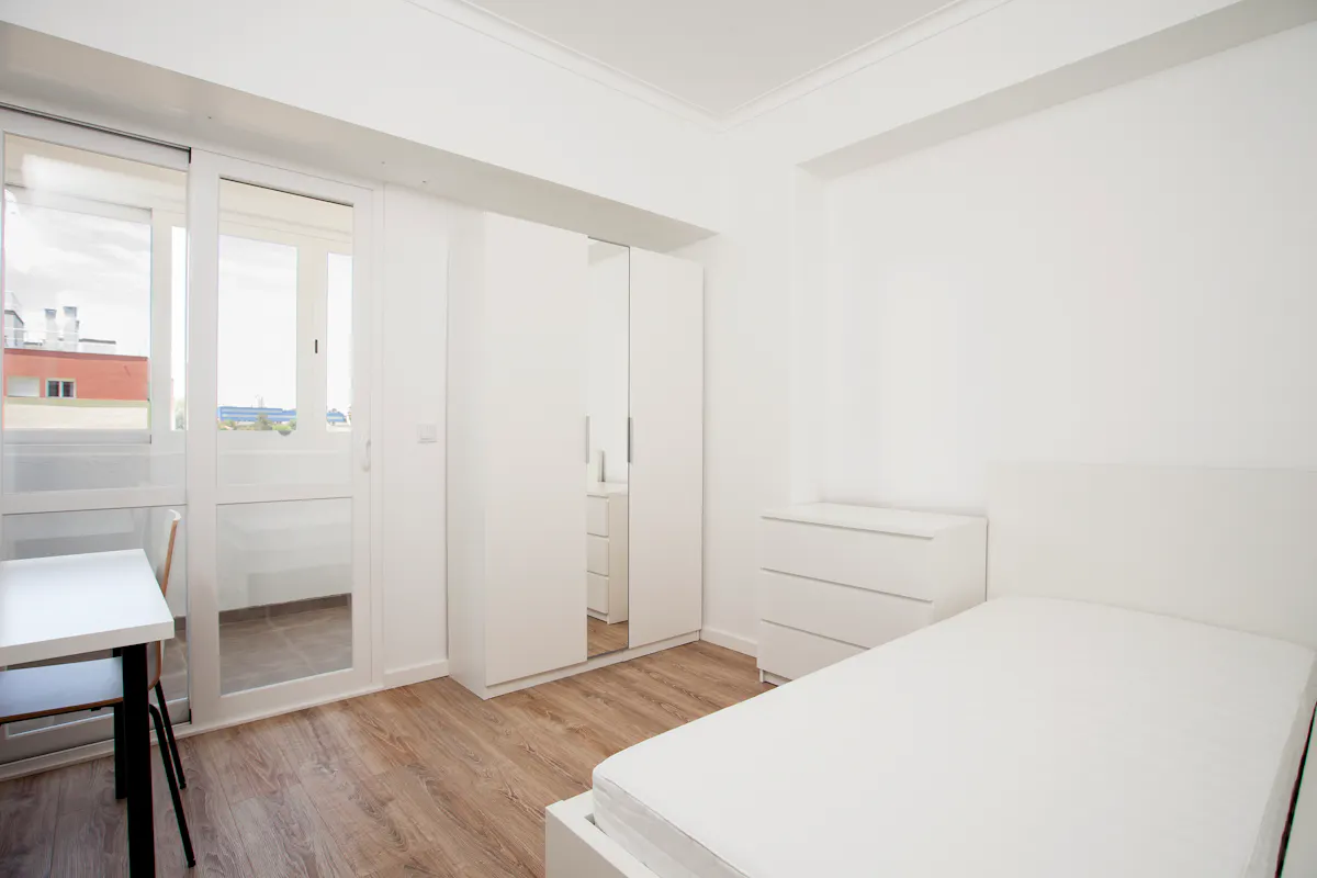 Private room in Avenida do Brasil, Lisbon (1029456) ROOM