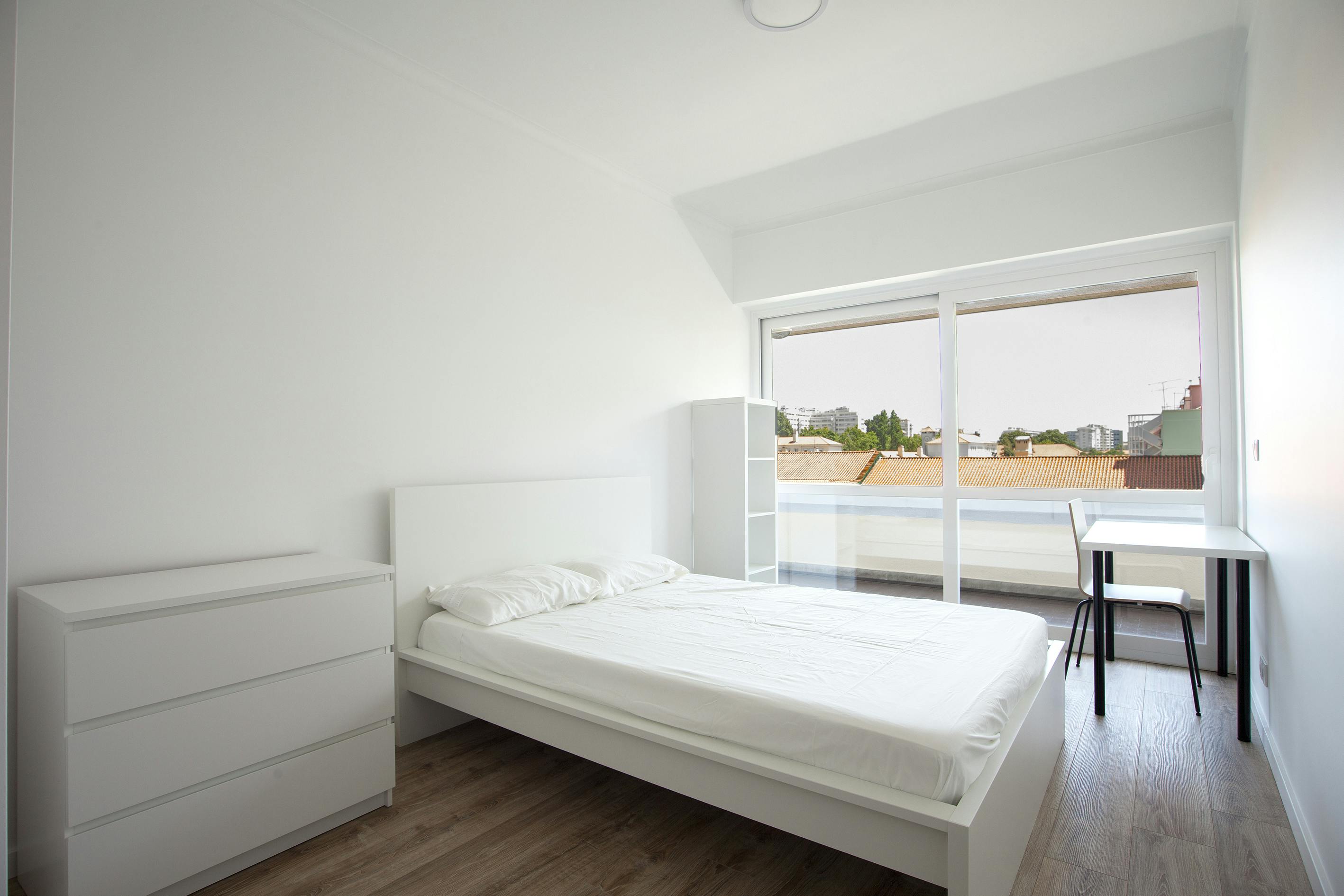 Avenida do Brasil, Lisbon preview