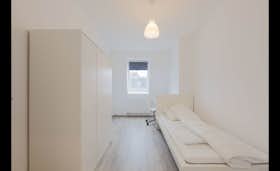 Private room for rent for €710 per month in Berlin, Kottbusser Damm
