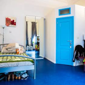 Private room for rent for €625 per month in Brussels, Rue de la Pacification