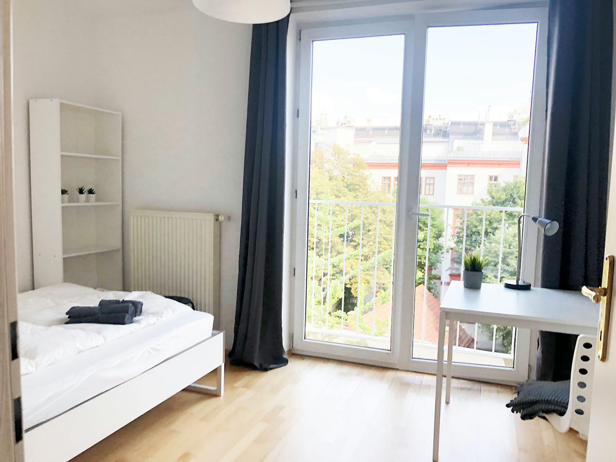 Schönbrunner Straße, Vienna preview