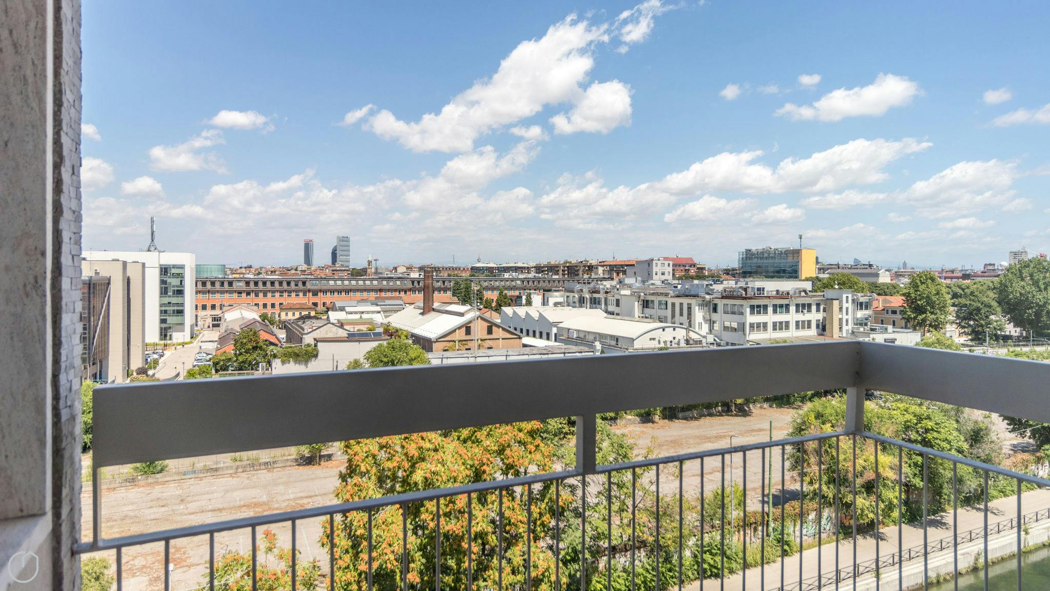 Apartment for rent for €1 per month in Milan, Ripa di Porta Ticinese