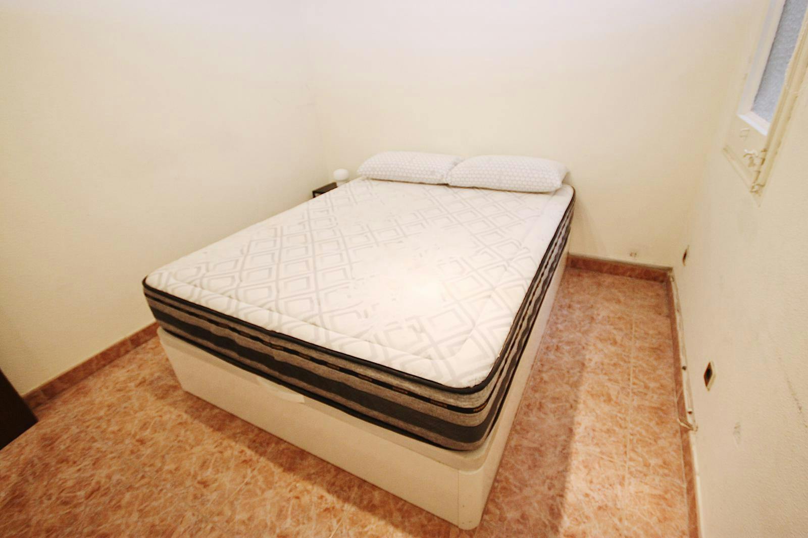Single room Barcelona, 10m² — photo 2