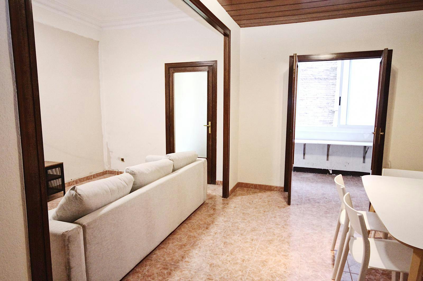 Single room Barcelona, 10m² — photo 4
