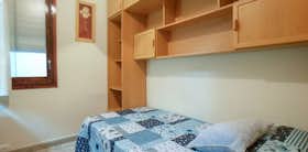 Отдельная комната сдается в аренду за 495 € в месяц в Barcelona, Carrer del Pintor Pahissa