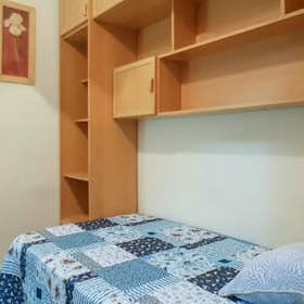 Privé kamer te huur voor € 495 per maand in Barcelona, Carrer del Pintor Pahissa