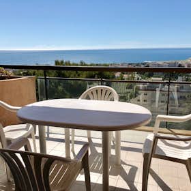 Apartment for rent for €1,290 per month in Nice, Avenue Corniche Fleurie